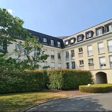 La Closeraie Centre De Senlis, Parking Et Terrasse Lägenhet